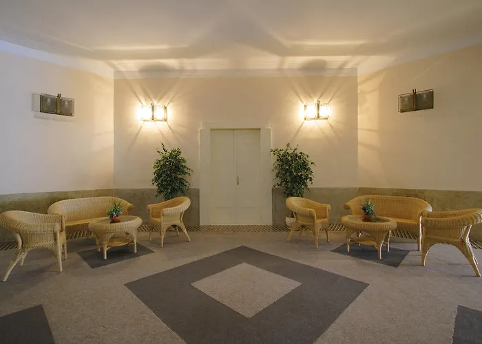 Hotell Dum Bedricha Smetany Luhačovice